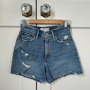 Abercrombie & Fitch Curve Love Denim Shorts - 24/00